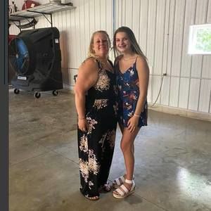 Meet your Posher, Sally